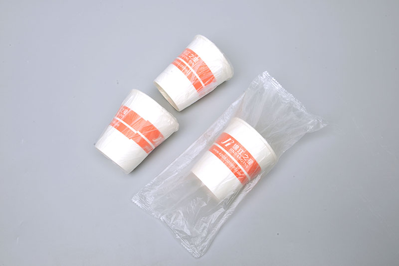 เครื่องบรรจุภัณฑ์และซีลถ้วยแบบใช้แล้วทิ้งอัตโนมัติ